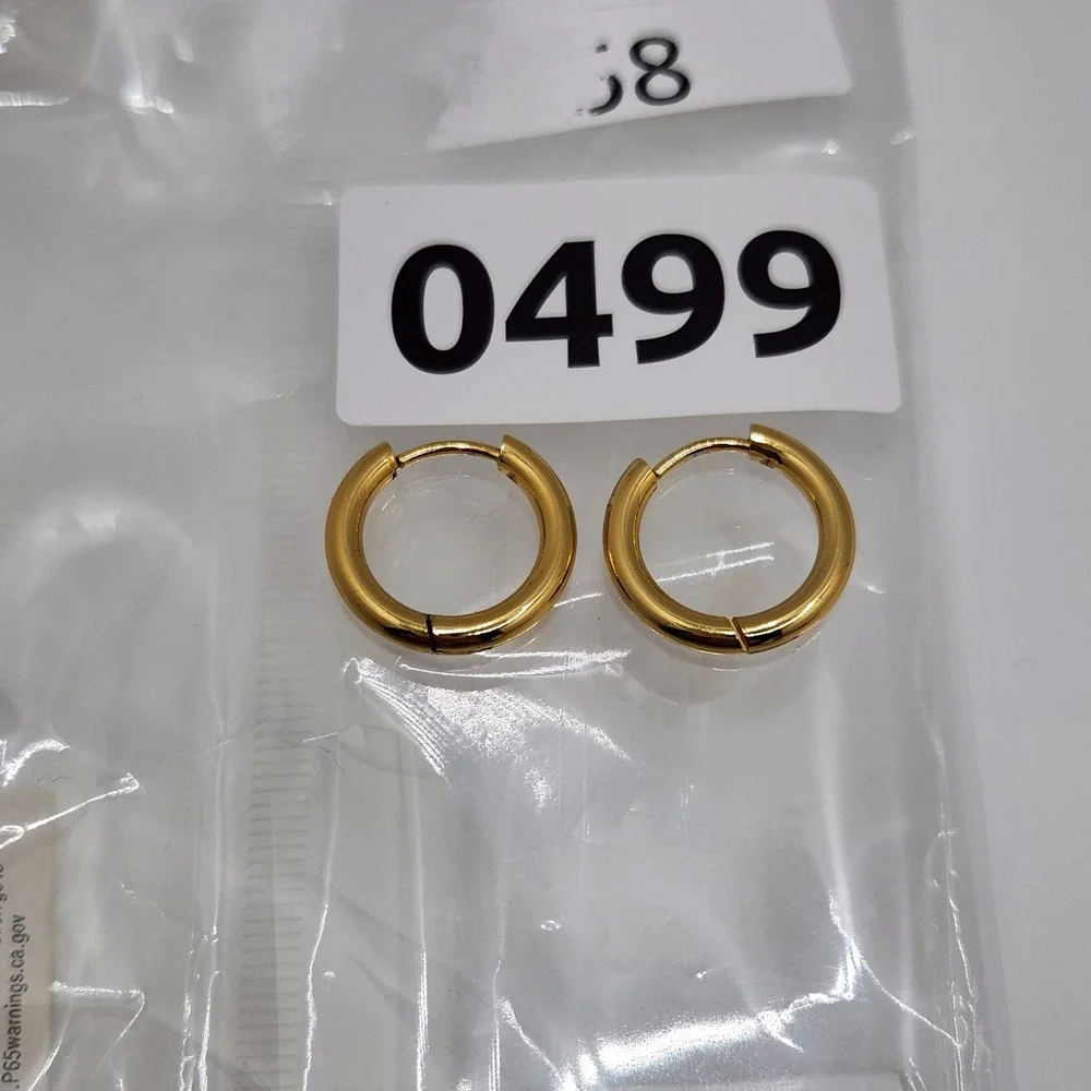 Dainty Gold Hoop Earrings Hypoallergenic Hinged Click Minimalist 15mm Clean Girl